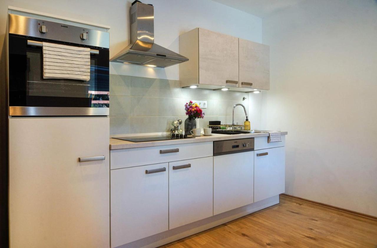 Alpok-Spirit Apartment - Велем Екстериор снимка